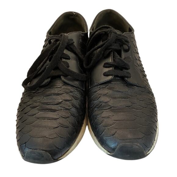 VINCE Rayner Leather Lace-Up Sneakers Snakeskin Embossed Luxe Black Size 10 - Picture 3 of 10